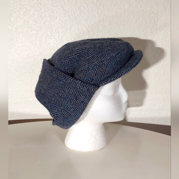 Irish Gray & White Wool Motoring Cap - Picture 4 of 15
